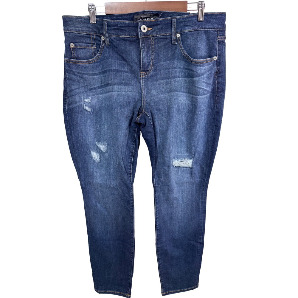 Torrid Women's 16R Blue Jeans‎ Sophia Blue Dream Stretch Distressed Skinny New